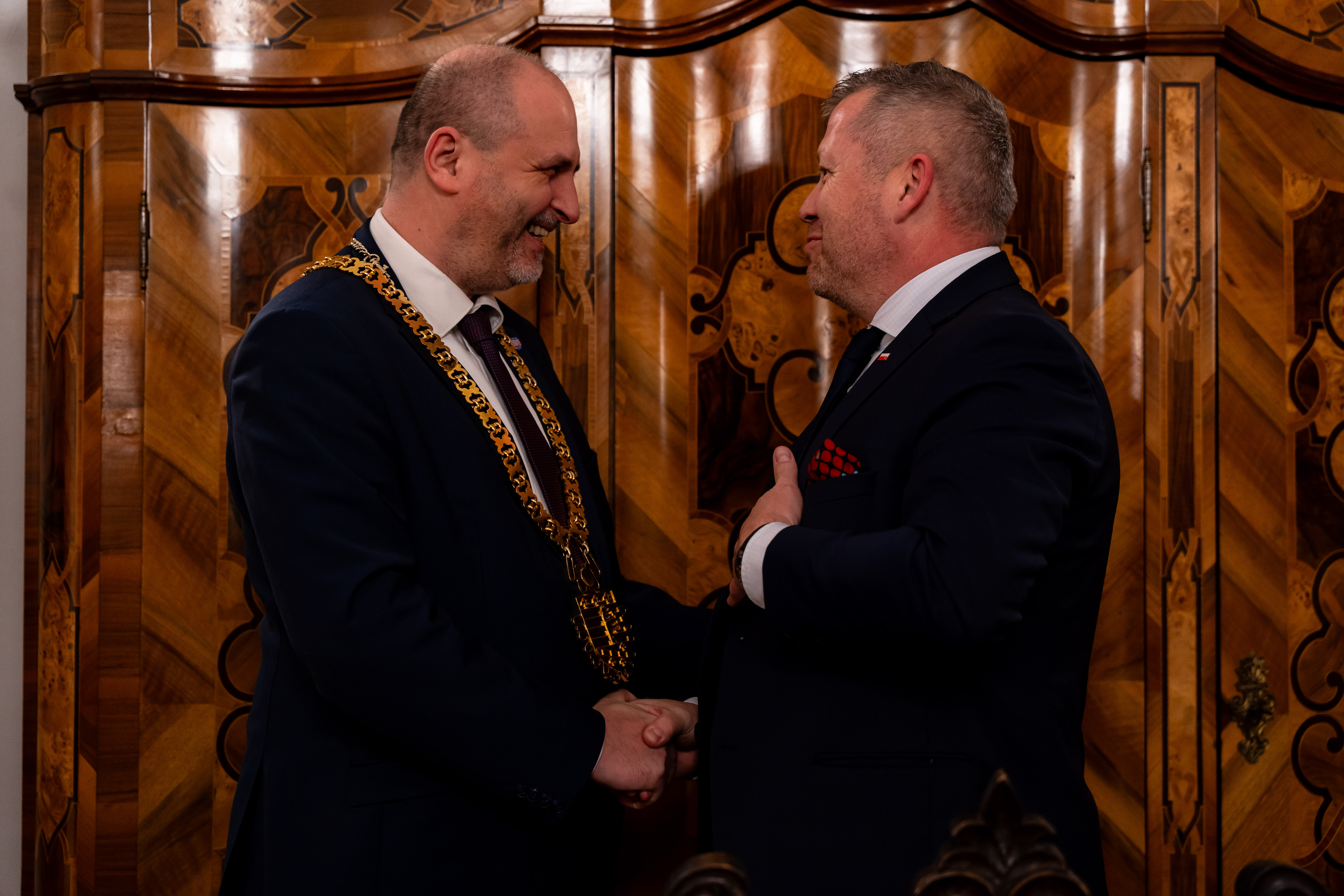 prijatie honorarnych konzulov-19